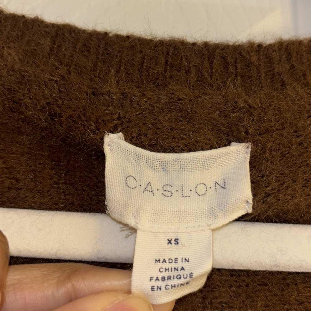 Brown Sweater - Picture 4 of 9